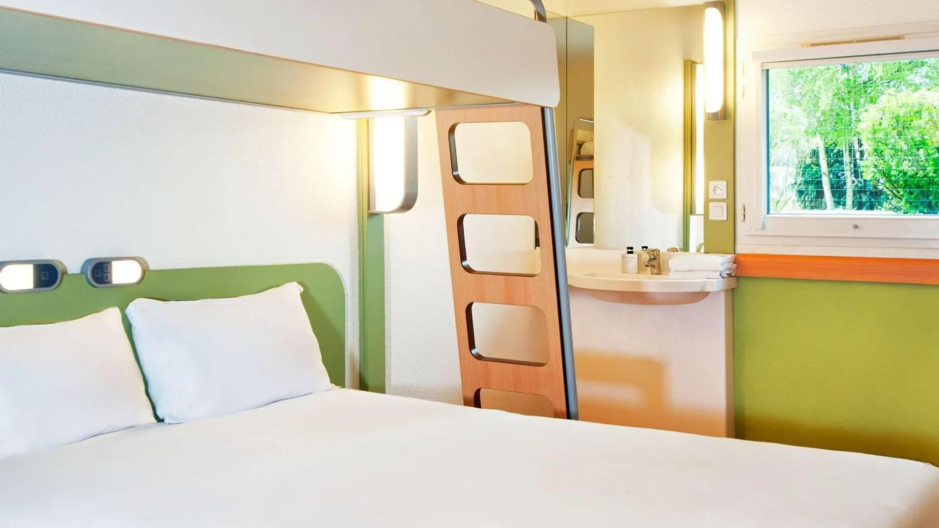 Ibis Budget Bilbao Arrigorriaga 0*,