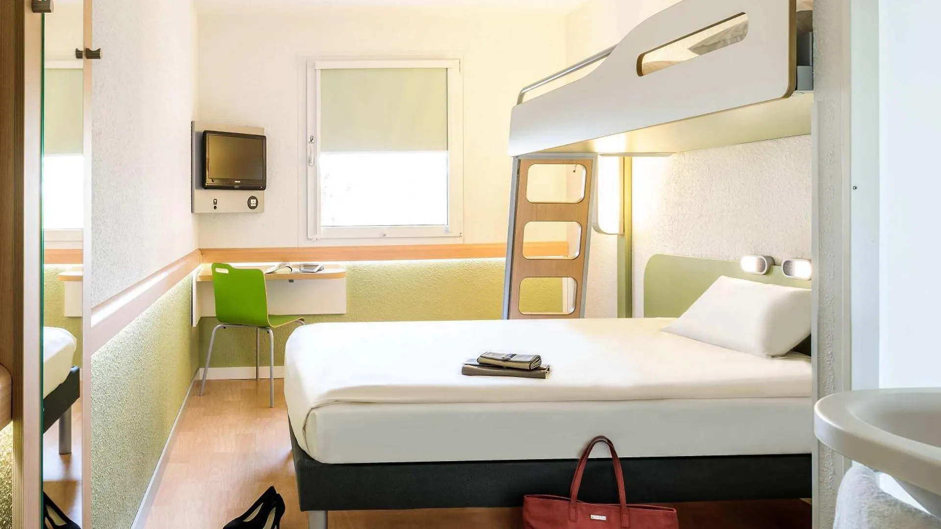 Pensión Ibis Budget Bilbao Arrigorriaga